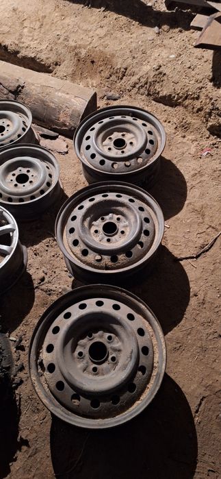 Продам железные диски на Ваз