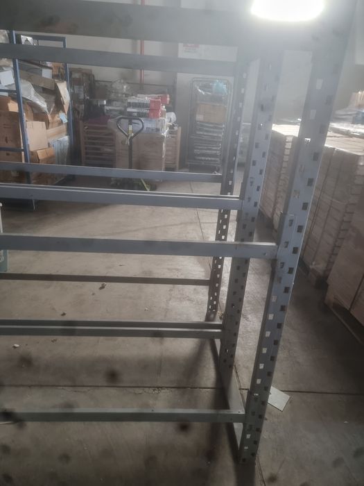 Rafturi paleți sau diverse