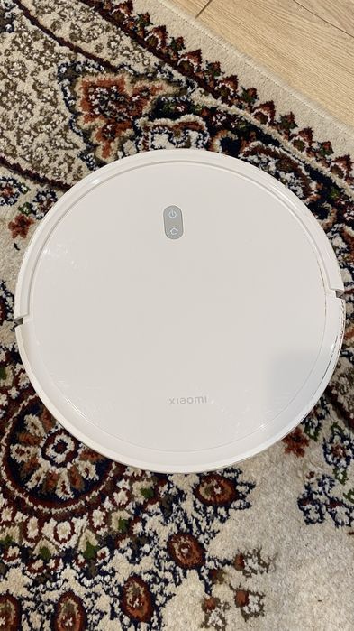 Продаётся робот пылесос Xsiaomi vacuum E12 с функцией влажной уборки..