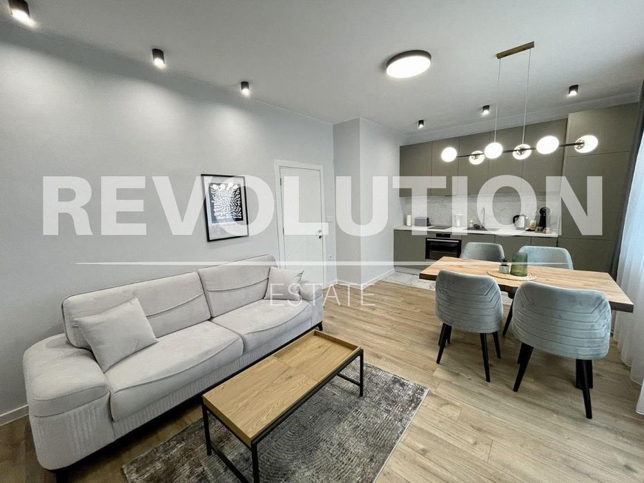 Двустаен апартамент в района на Център!