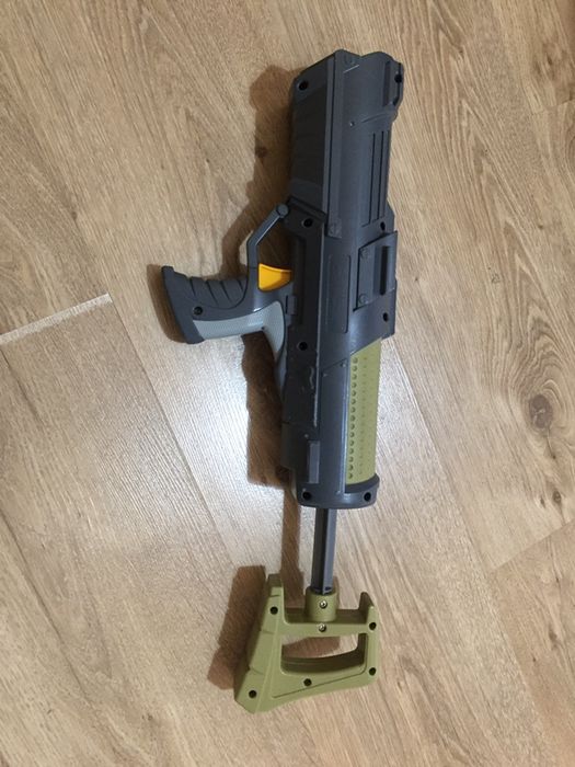 Нёрф бластер Nerf