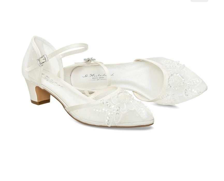 Сватбени булчински обувки