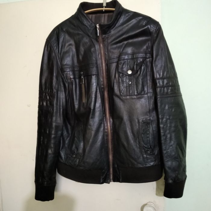 Натуральные кожаные куртки.