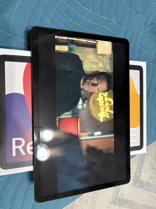 Продам планшет Redmi SE