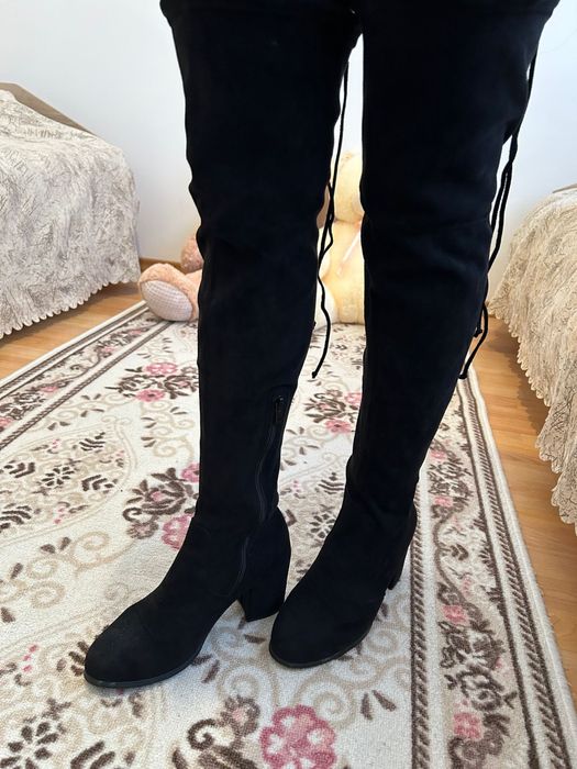 Дамски ботуши с ток