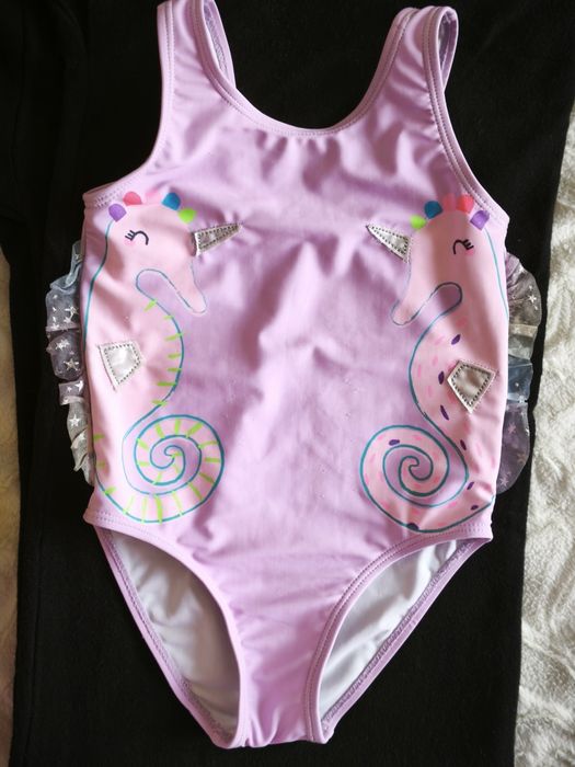 Купальники на девочку 2-х - 3-х лет.