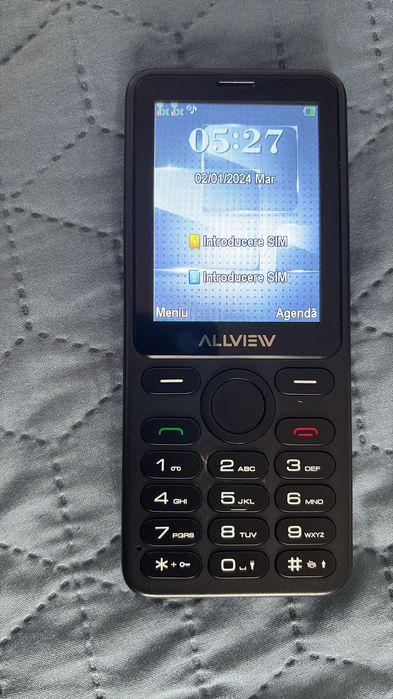 Vând telefon nou