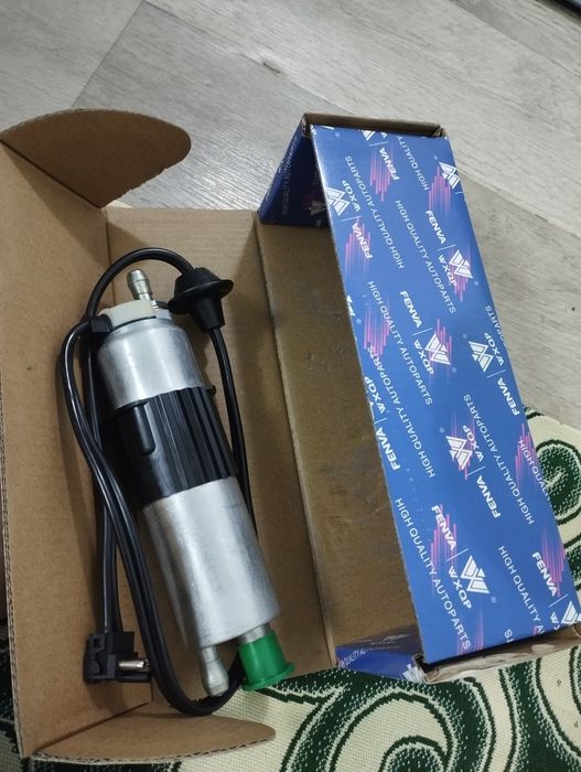 Бензанасос Mercedes цешка