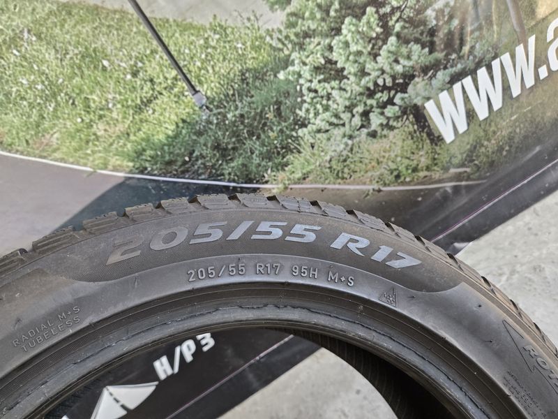 205/55/17 PIRELLI 4бр