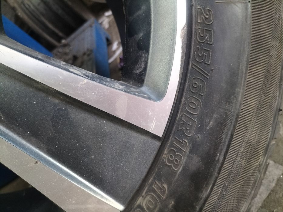 Запасное колесо Туарег Каен ,Q7
