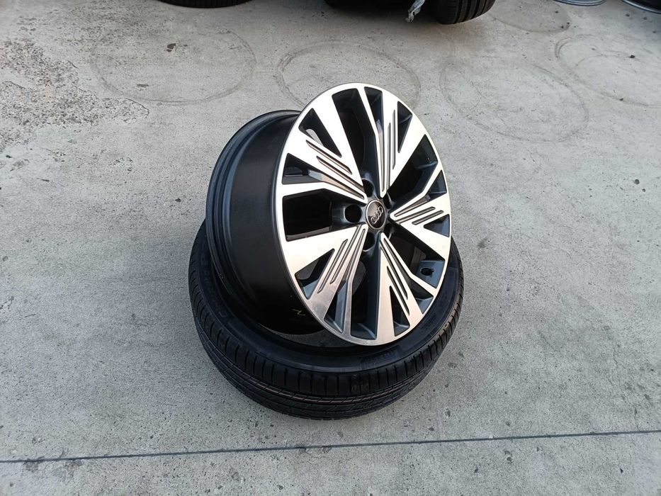 O janta 19 oem Audi Q4 E Tron 8 J x19 et 45 cod 89A601025C