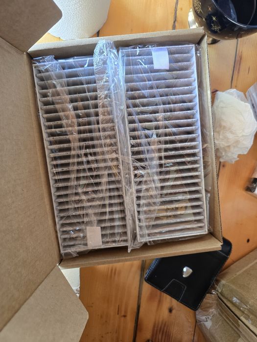 Set 4 Filtre Carbon Plită cu Hotă Integrată Bosch / Siemens / Neff (Noi)