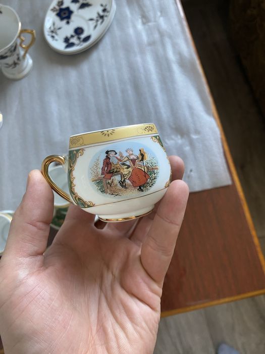 Продам сервиз чайный