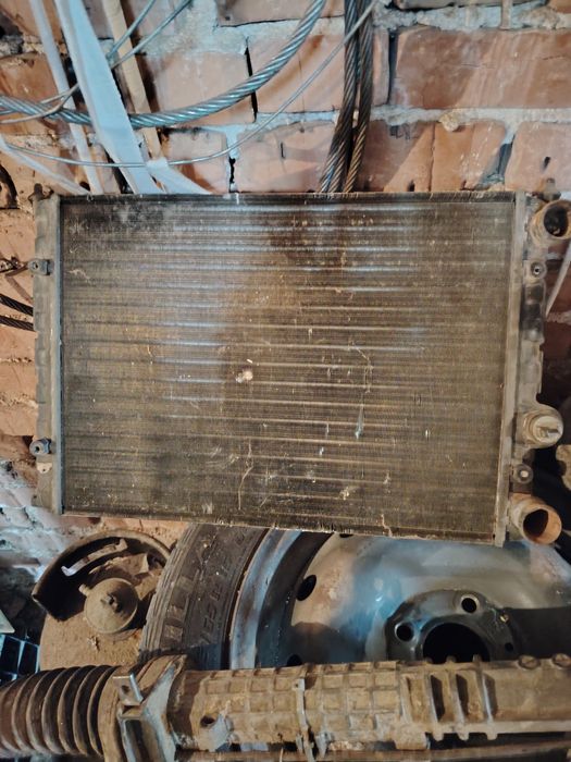 Радиатор за голф 3 оригинален