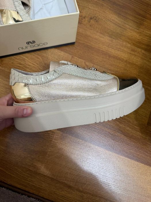 Nursace 39размер женский