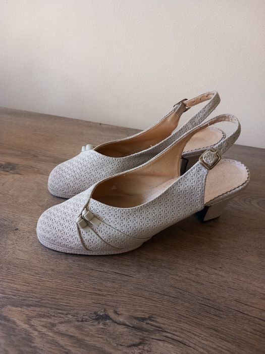 Pantofi piele mărimea 37