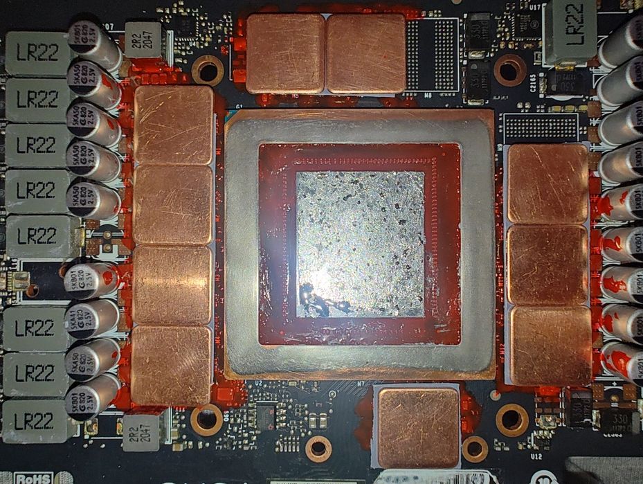 RTX 3080 EVGA cu racire pe lichid modificata