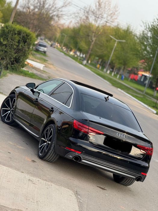 Audi A4 S-line Quattro 45tfsi variante