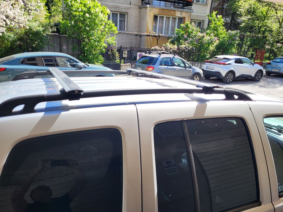 Jeep Cherokee 3.7 Limited 4x4 – газ, теглич, Mopar багажник, нов ГТП, реални 225 000 км