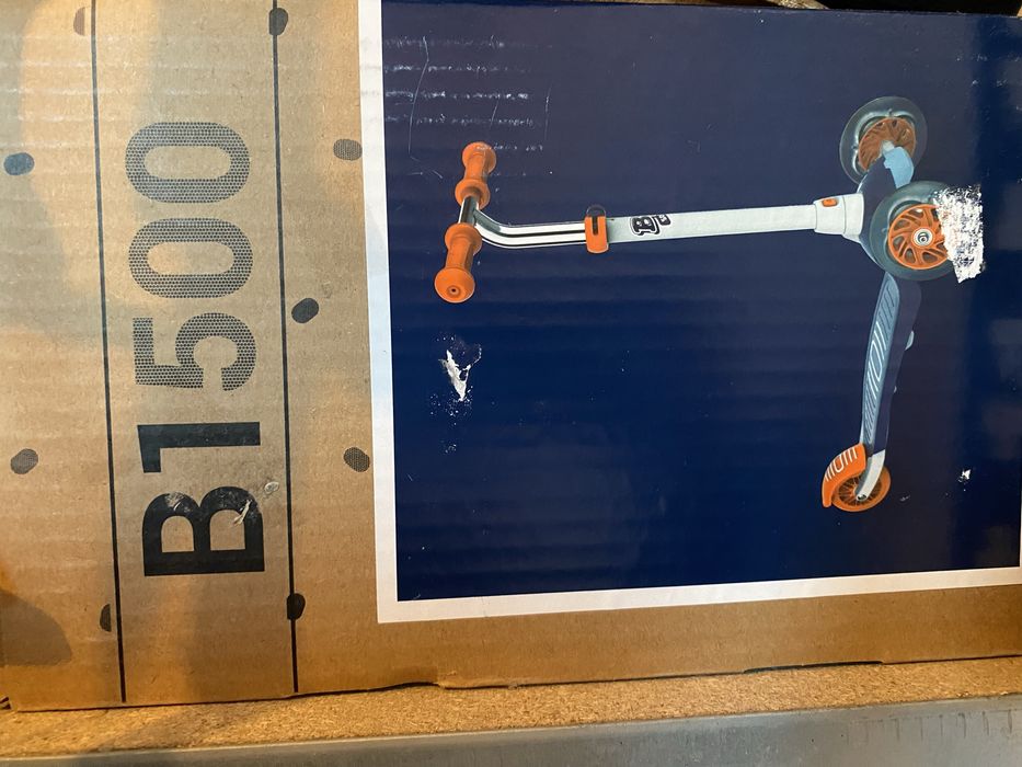 NOU Vand trotineta Decathlon 3 roti