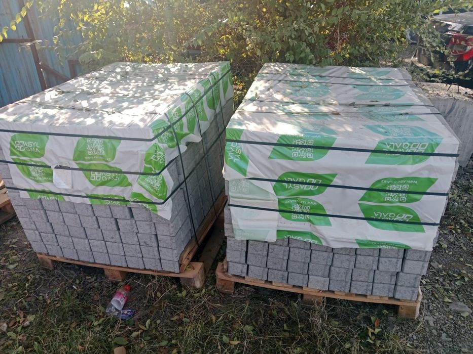 Брусчатка новая 2 поддона