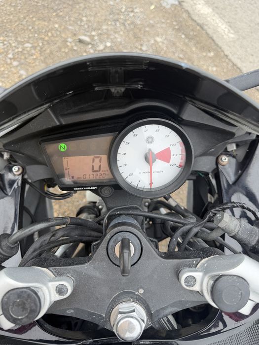 Yamaha yzf r125 2010 A1