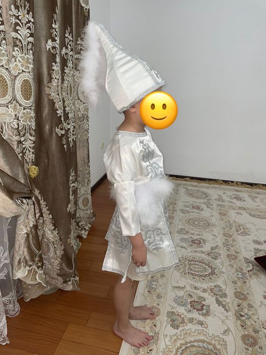 Костюм на Сундет той