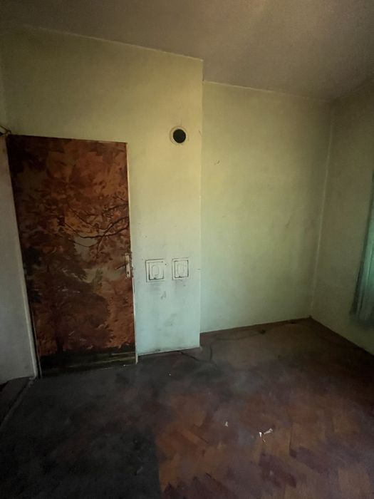 Продава се Тристаен апартамент в Ловеч, Център - 75 кв.м за 850 €/кв.м - Снимка #3