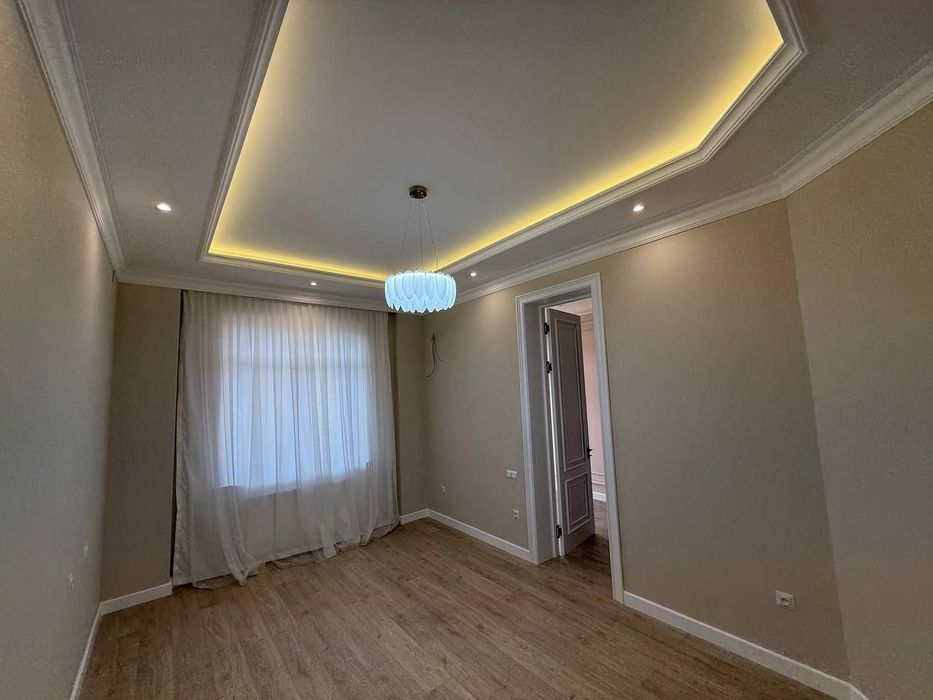 СРОЧНО!!! Продается Охунбобоев Макро 2 сотих 7 та хона Целий подвал