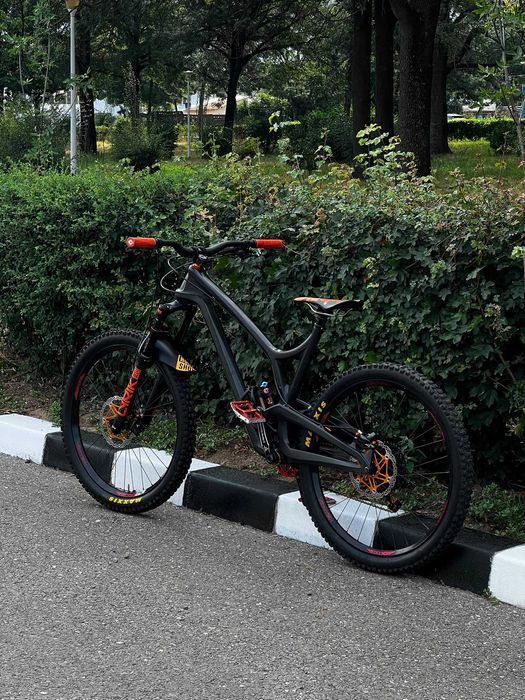 Evil Insurgent Carbon 27.5