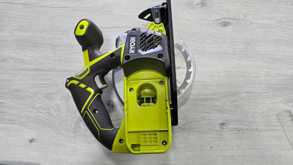 Акумулаторен ръчен циркуляр RYOBI RWSL1801M
