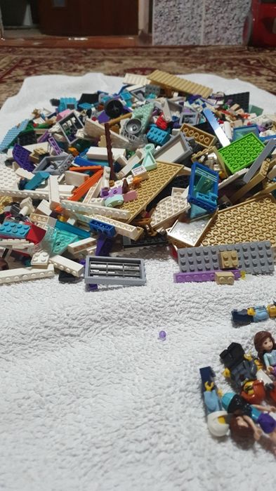 Продам ЛЕГО, 4.5 килограмм