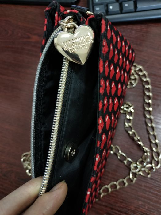 Сумки для телефона, театра,учебы