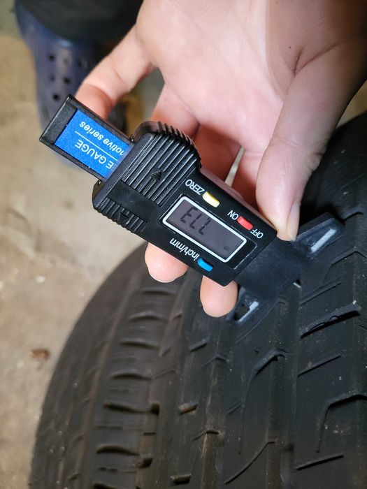 Set 4 anvelope vara Barum Bravuris 3 HM 205/55/R16 6-7mm