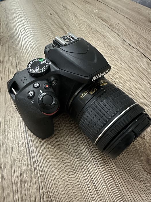 Nikon D 3400 nefolosit !