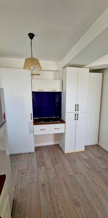 Apartament  2 camere, 64 mp si balcon 10 mp, curte mare