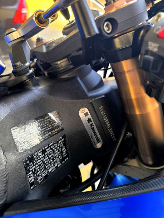 Kawasaki ZX10r Литр