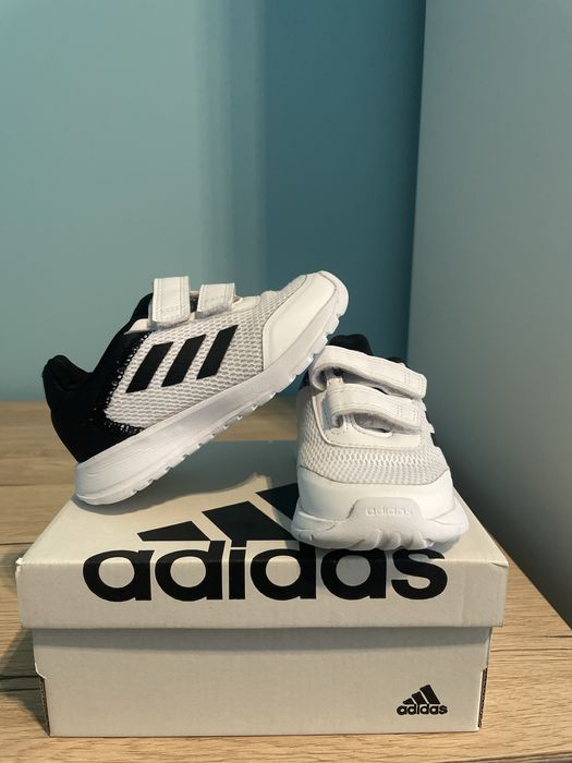 Бебешки маратонки