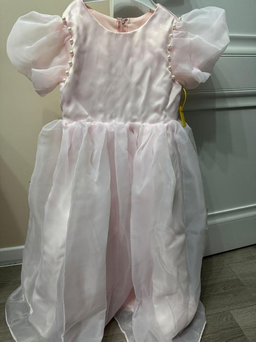 Продаю детское платье