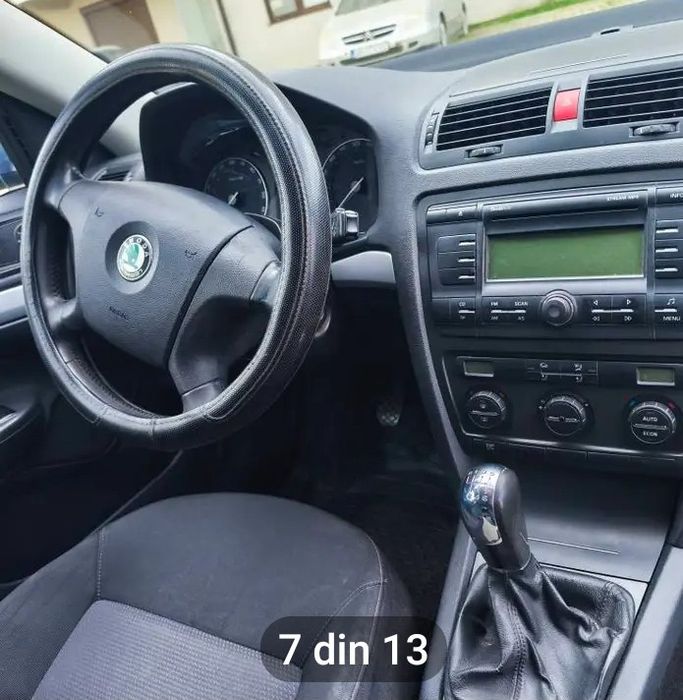 Vănd Skoda Octavia anul 2007 in stare foarte bună toate actele la zi preț 2800 negociabil mai multe detalii in privat