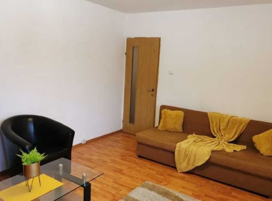 Дава се под наем Двустаен апартамент в Пловдив, Беломорски - 60 кв.м за 260.1 € - Снимка #1