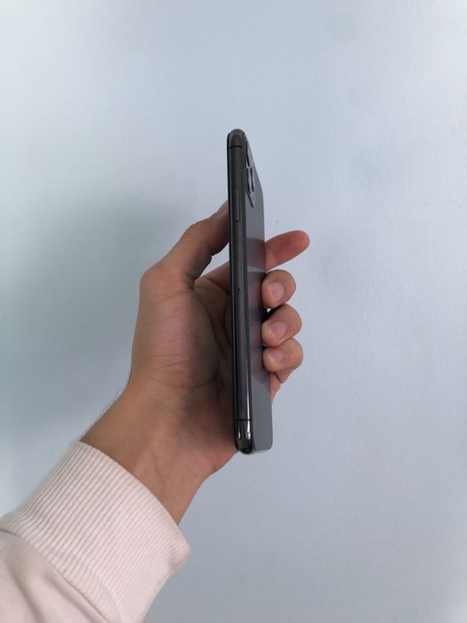 Iphone 11 pro max sotiladi
