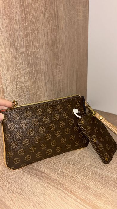 Geantă Adrienne Vittadini