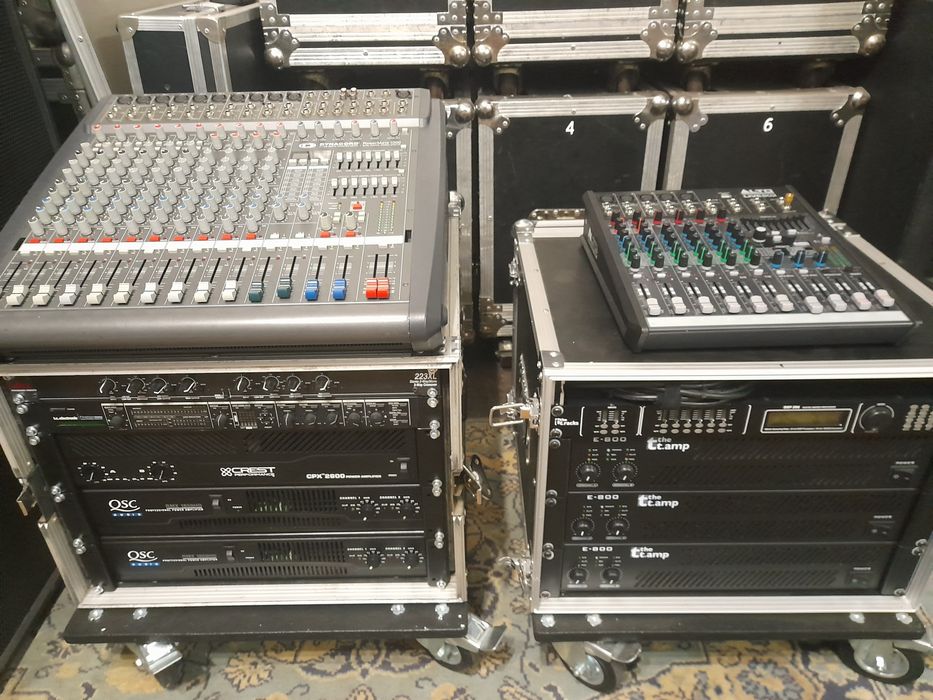 Închiriez boxe, lumini,fum greu,artificii