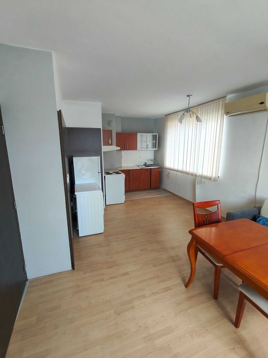 Продава се Двустаен апартамент в Варна, Генералите - 55 кв.м за 2273 €/кв.м - Снимка #1