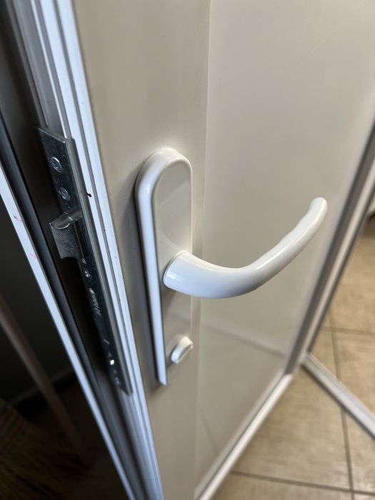 Pvc врата за баня с панел водоустойчива налични