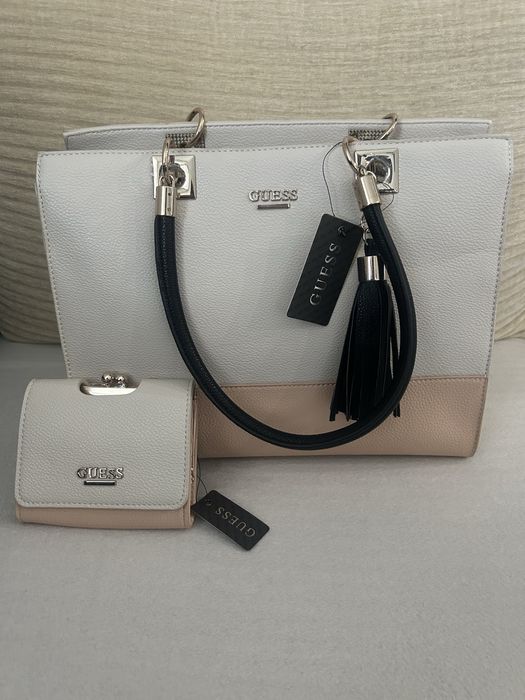 ЧАНТИ чисто нови