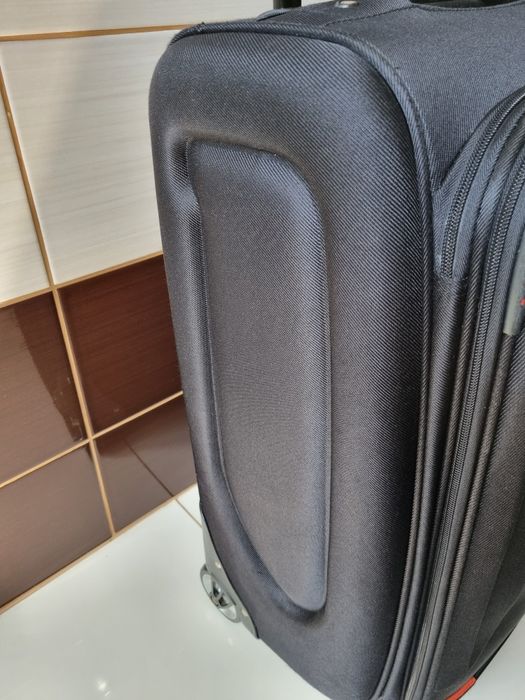 Troler voiaj SIROCCO cu două roti 60x40x25  material textil negru