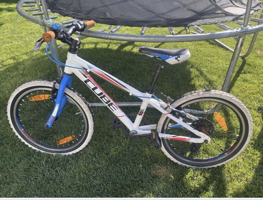 Biciclete Cube 20" - copii 6-9 ani