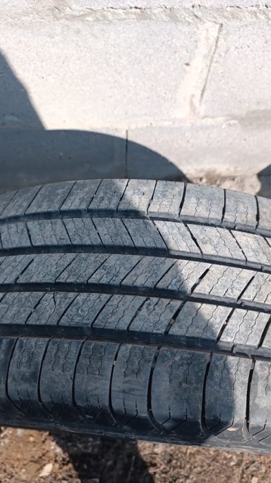 Продам  резину мишлен в отличном состоянии